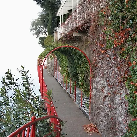 فيلة Varenna Villa